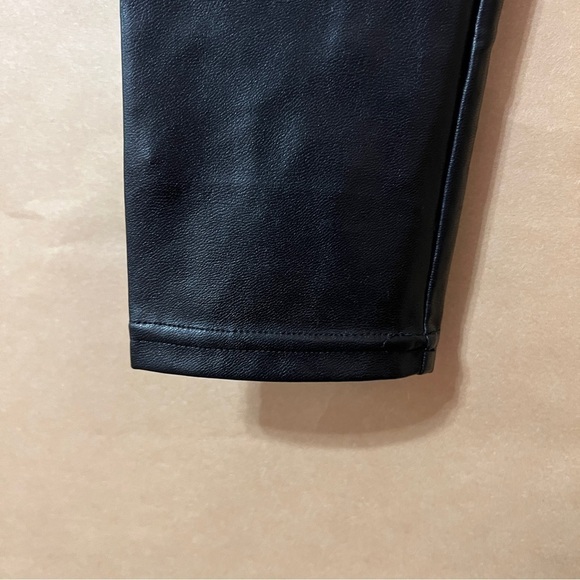 Aritzia | Wilfred Free Daria Pant High Waisted Vegan Leather Leggings Size M - Picture 5 of 9